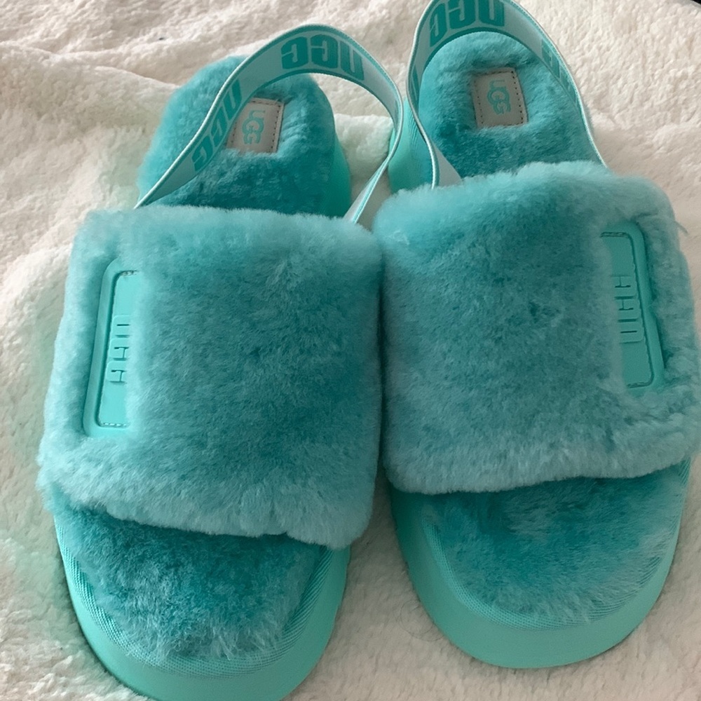 Uggs sleepers new never use